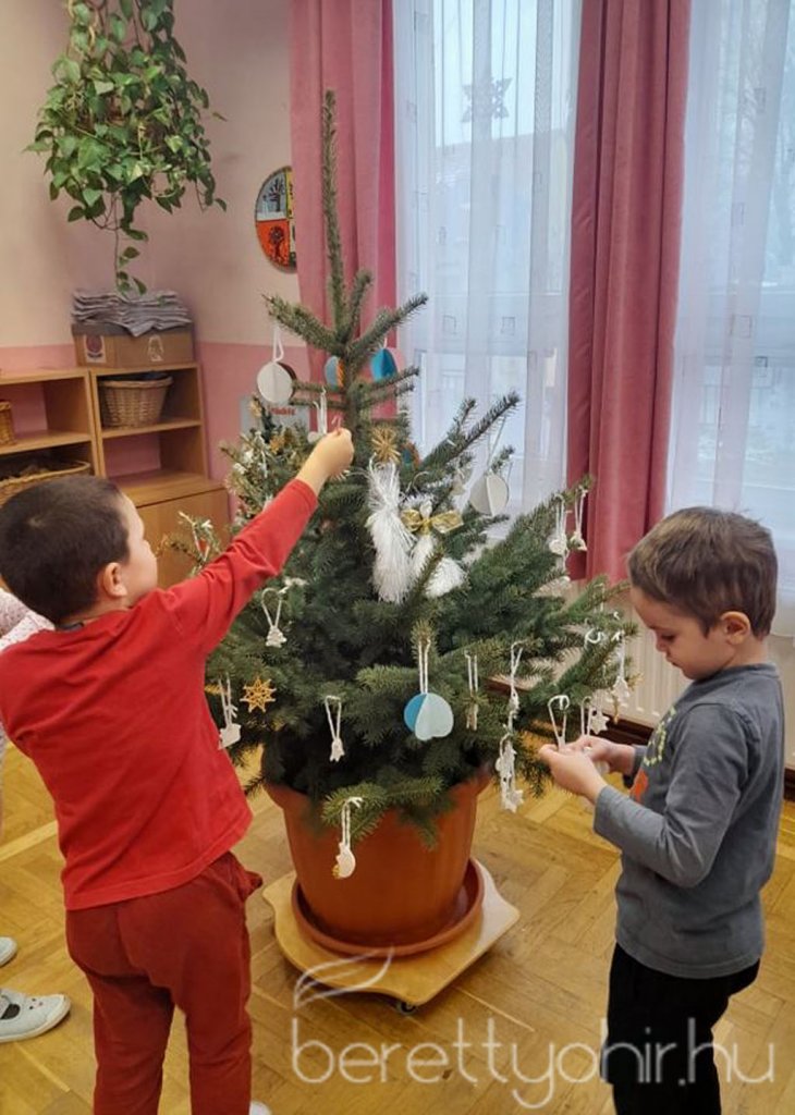 Tama angyalkák érkeztek a Vass Jenő oviba 41